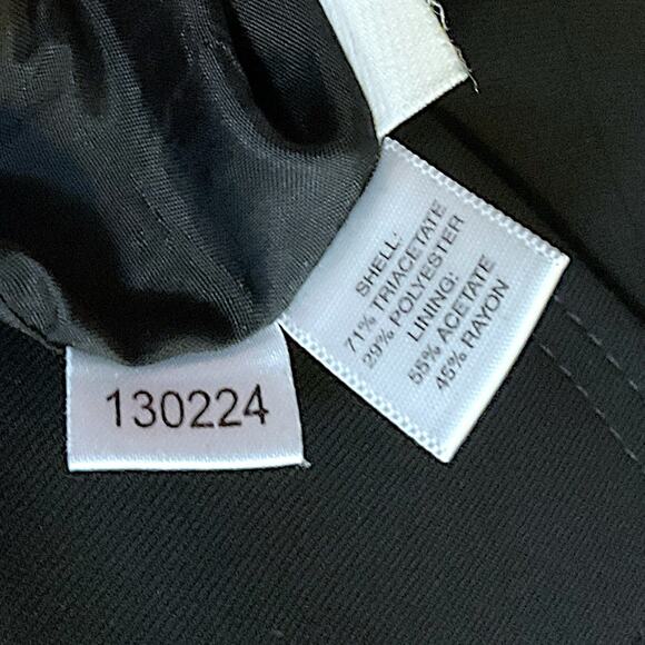 ANN TAYLOR BLAZER Women's Size 2 Black 2-Button Patch Pockets Stretch Career - Picture 11 of 11